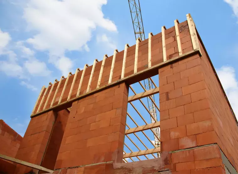 Vue en contre plongée chantier Monomur